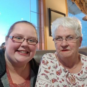 Meet your Posher, Brittney